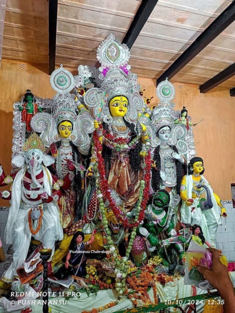 NAVRATRI DURGA PANDAL 2024: भारत के विभिन्न स्थानों के नवरात्रि दुर्गा पंडाल