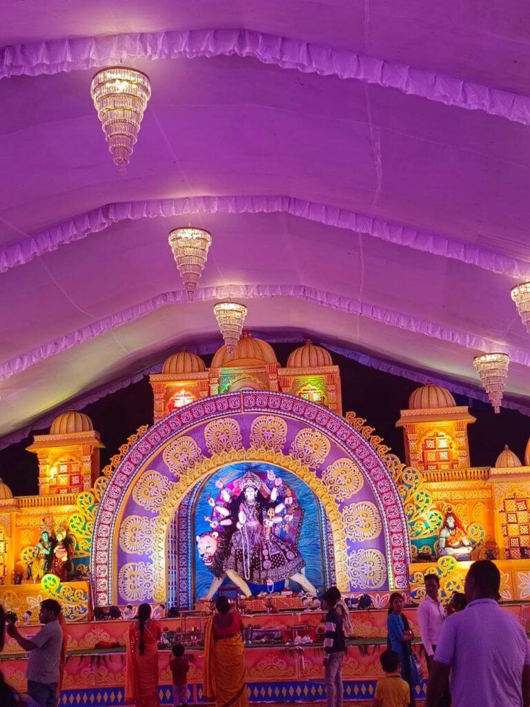 NAVRATRI DURGA PANDAL 2024: भारत के विभिन्न स्थानों के नवरात्रि दुर्गा पंडाल