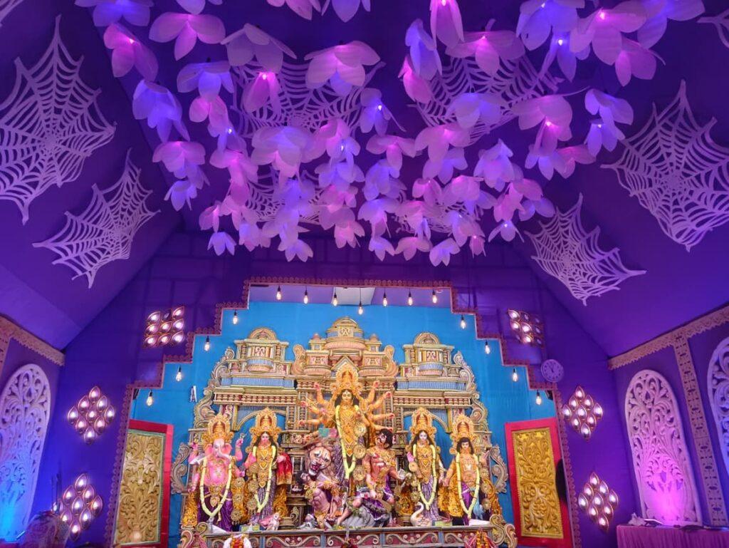 NAVRATRI DURGA PANDAL 2025: भारत के विभिन्न स्थानों के नवरात्रि दुर्गा पंडाल