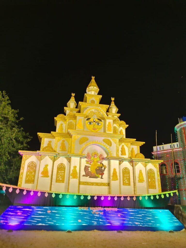 NAVRATRI DURGA PANDAL 2025: भारत के विभिन्न स्थानों के नवरात्रि दुर्गा पंडाल