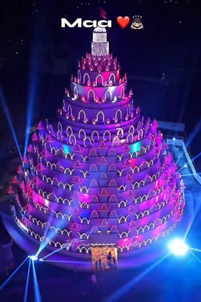 NAVRATRI DURGA PANDAL 2025: भारत के विभिन्न स्थानों के नवरात्रि दुर्गा पंडाल