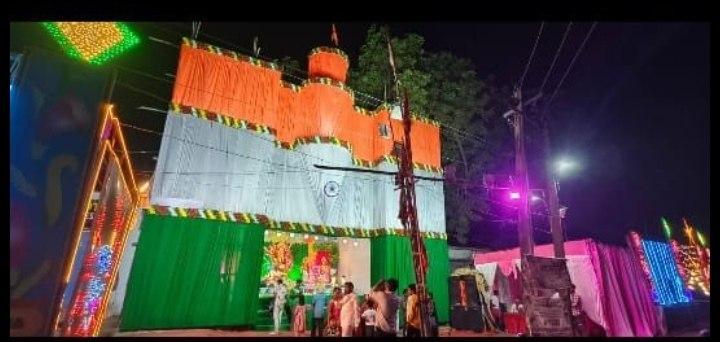 NAVRATRI DURGA PANDAL 2025: भारत के विभिन्न स्थानों के नवरात्रि दुर्गा पंडाल